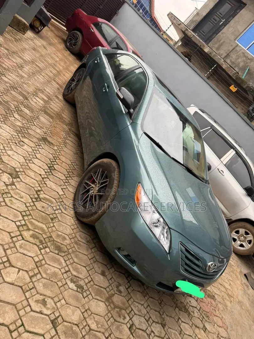 Toyota Camry XLE V6 4dr Sedan (3.5L 6cyl 6AM) 2007 Green