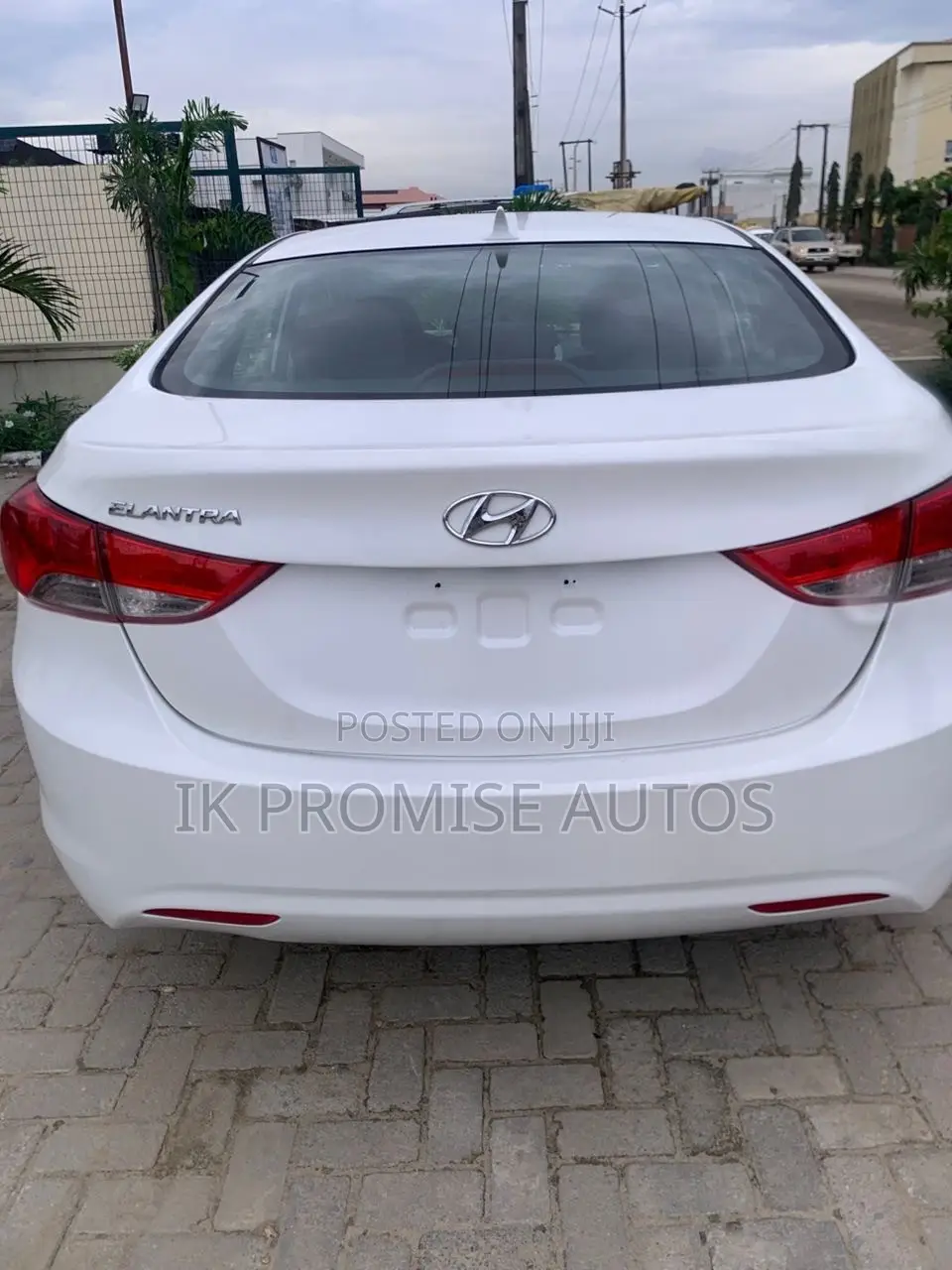Hyundai Elantra 2014 White