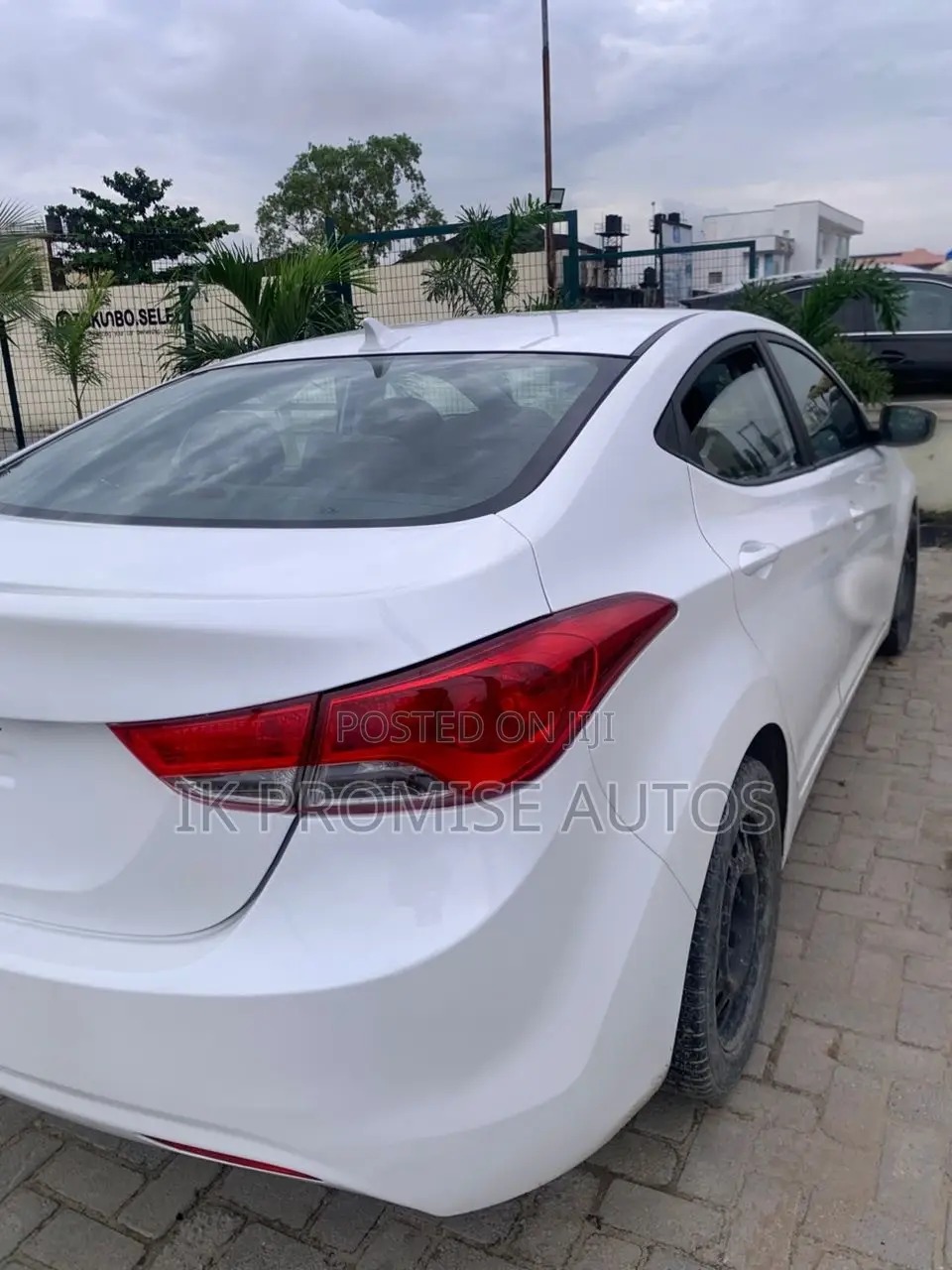 Hyundai Elantra 2014 White