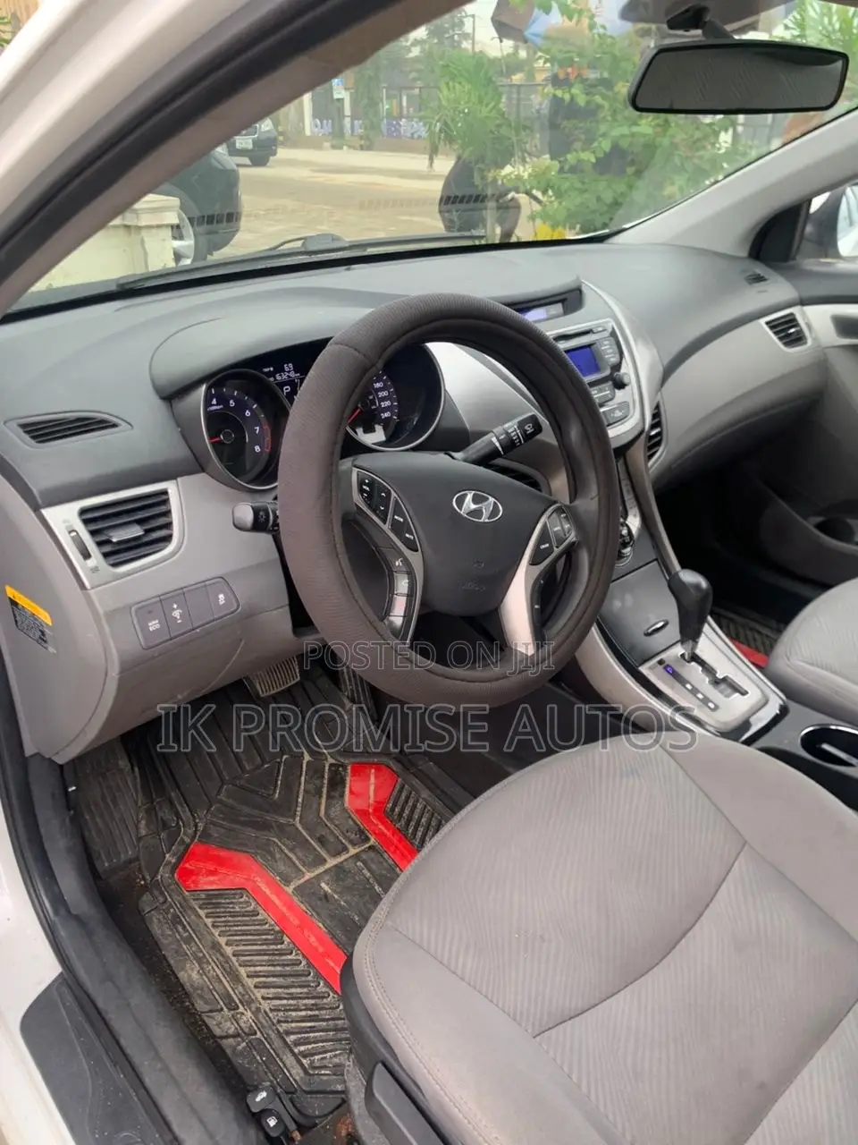Hyundai Elantra 2014 White