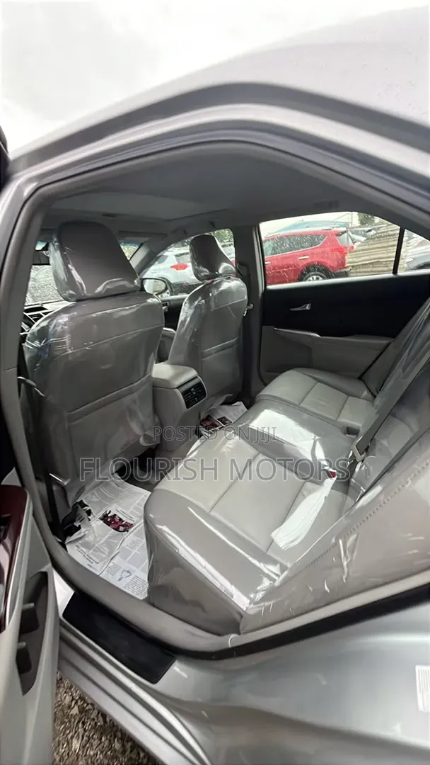 Toyota Camry 2013 Silver
