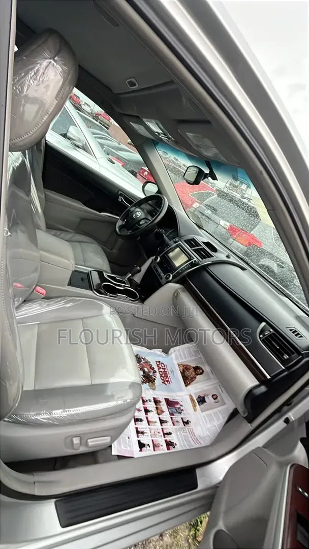 Toyota Camry 2013 Silver
