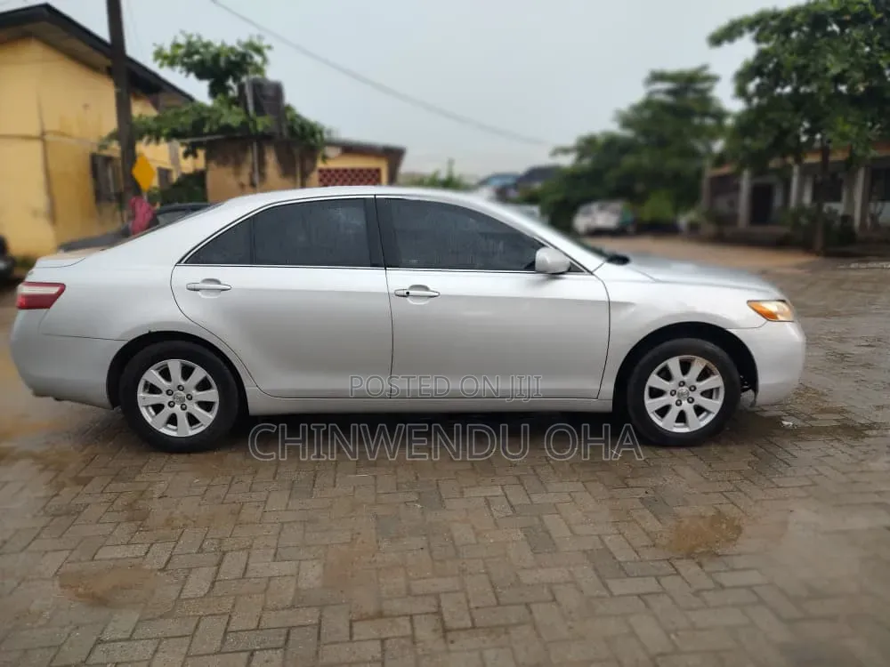 Toyota Camry 2008 Silver
