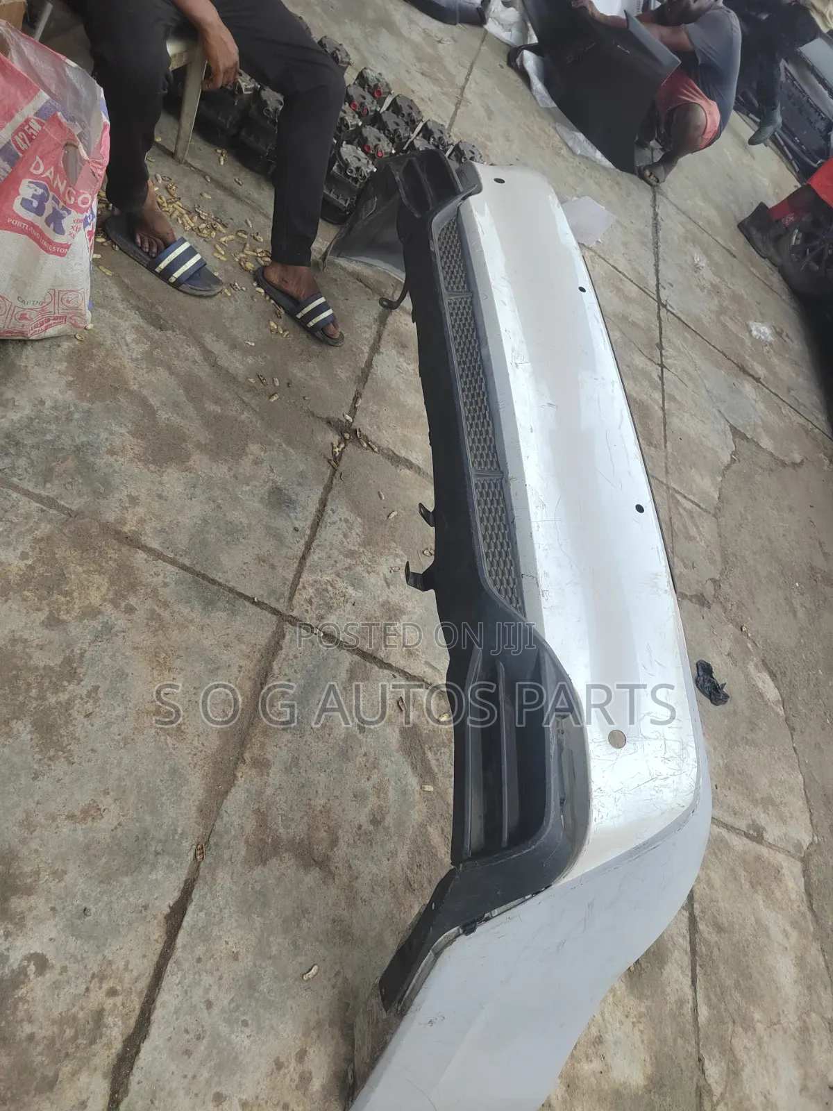Front and Back Bumper Toyota Camry 2019 Le