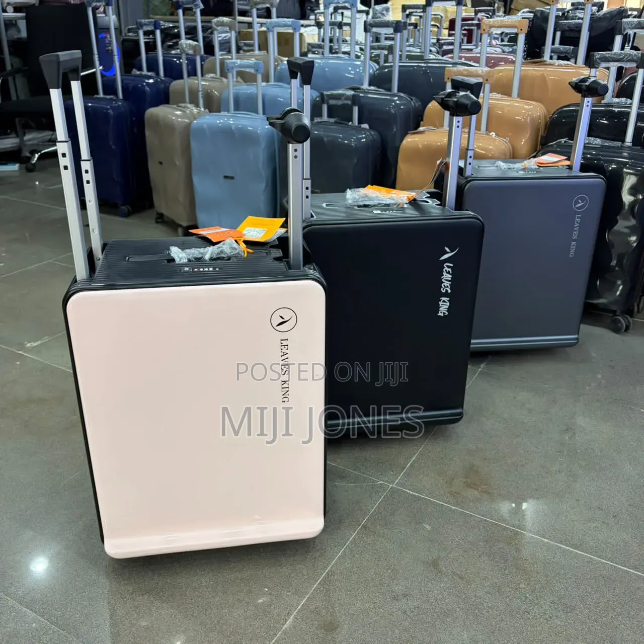 Ride-on Electric Suitcase – 20 Inch Cabin, Removable Battery*