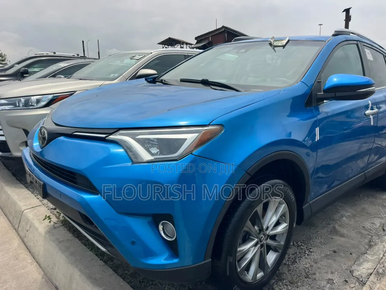 Toyota RAV4 2016 Blue