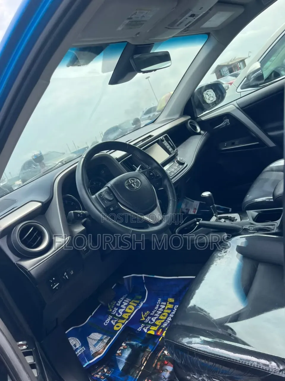 Toyota RAV4 2016 Blue