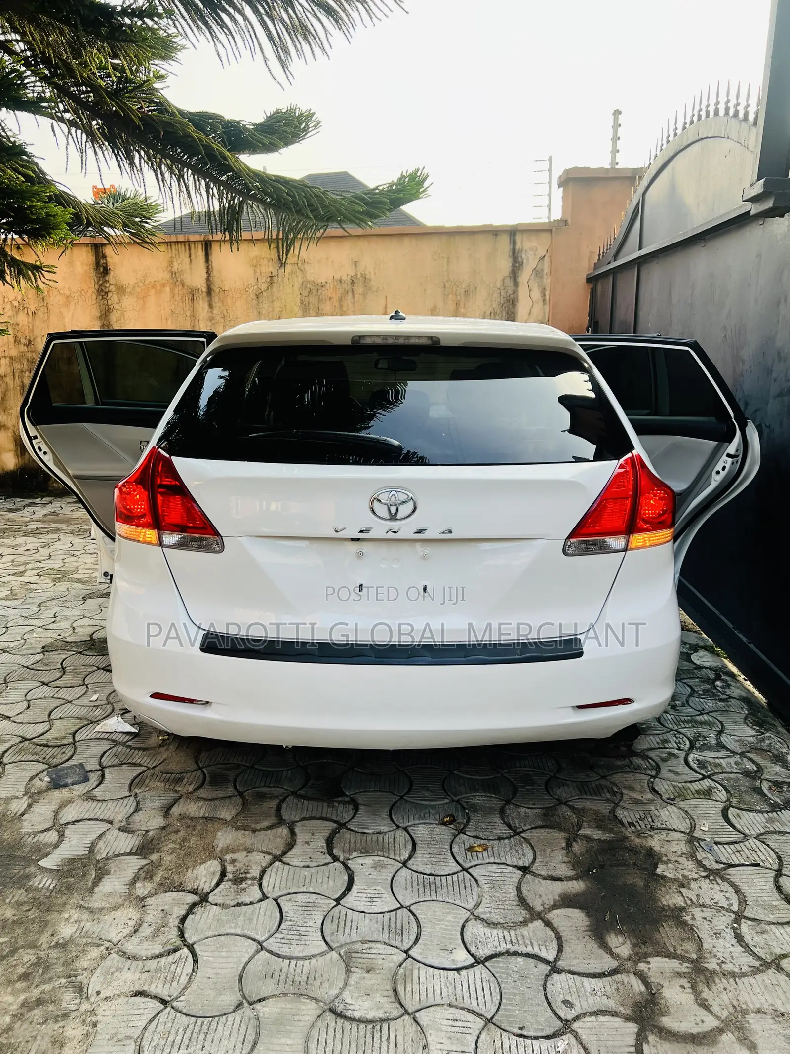 Toyota Venza AWD 2012 White