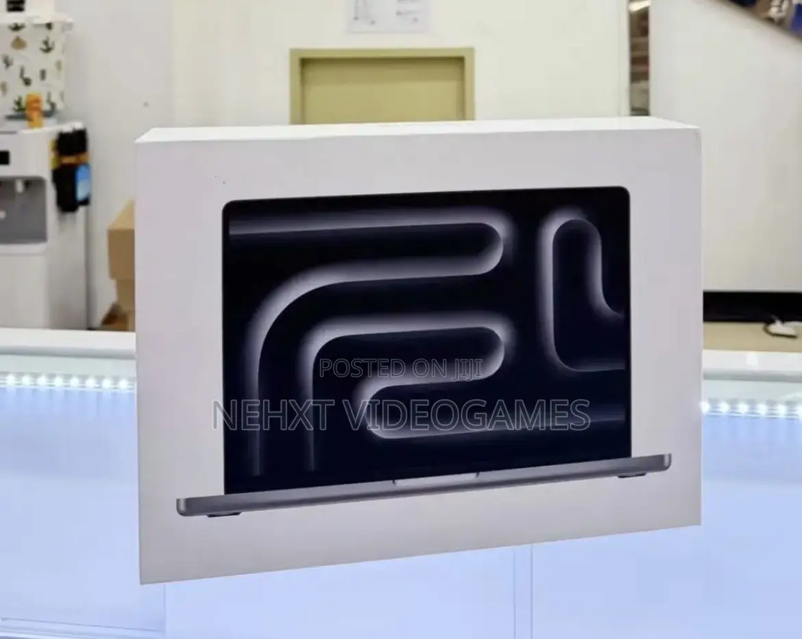 New Laptop Apple MacBook Pro 36GB Apple M3 Pro SSD 512GB
