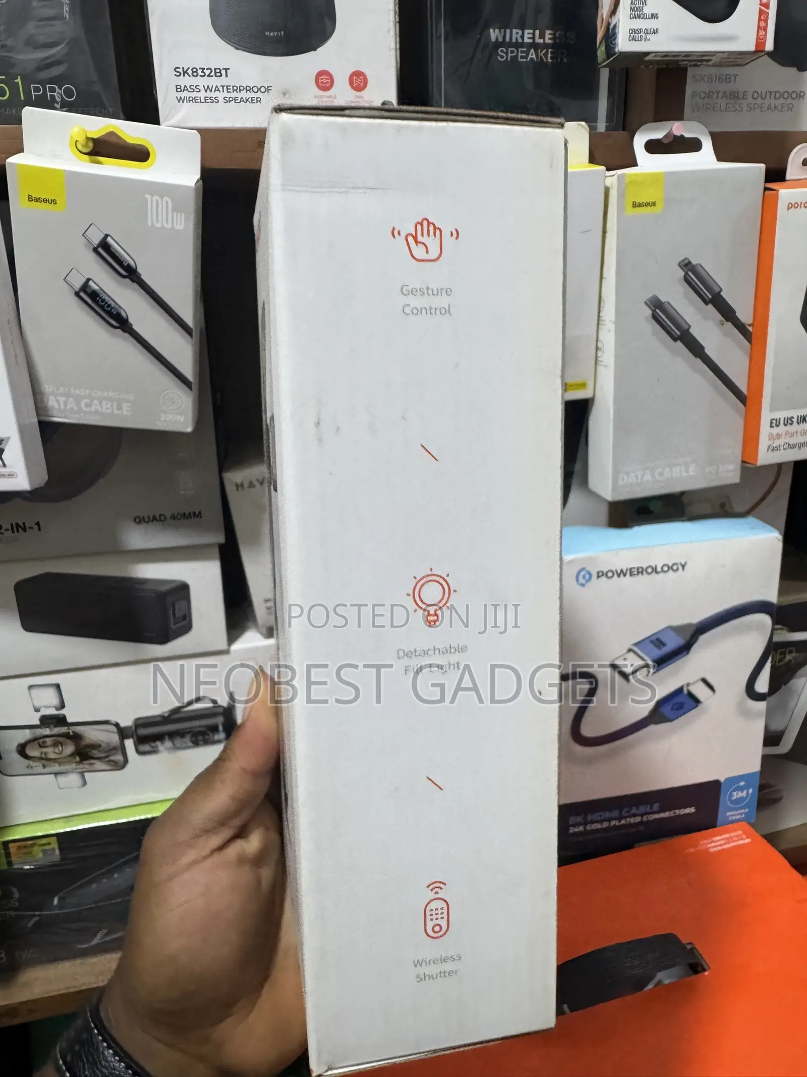 Brand New Porodo HS13 Face Tracking Smart Mount 📱✨