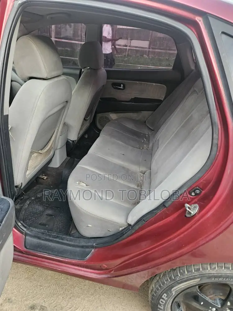 Hyundai Elantra 2010
