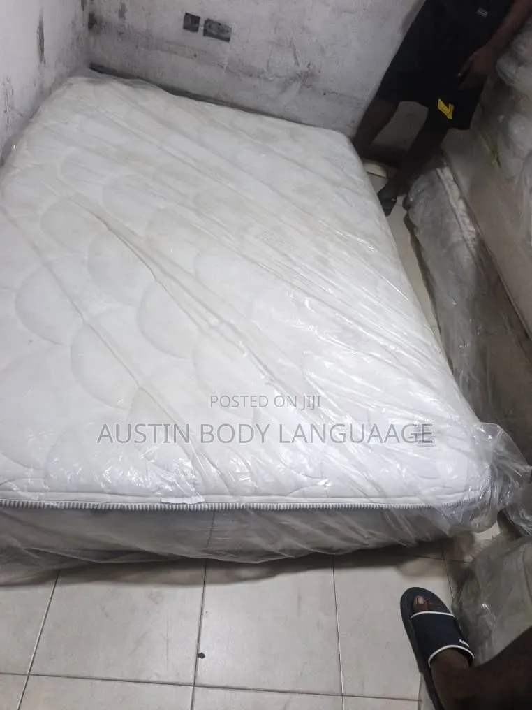 Neatly Used USA Hybrid Spring Mattress 4.5by6