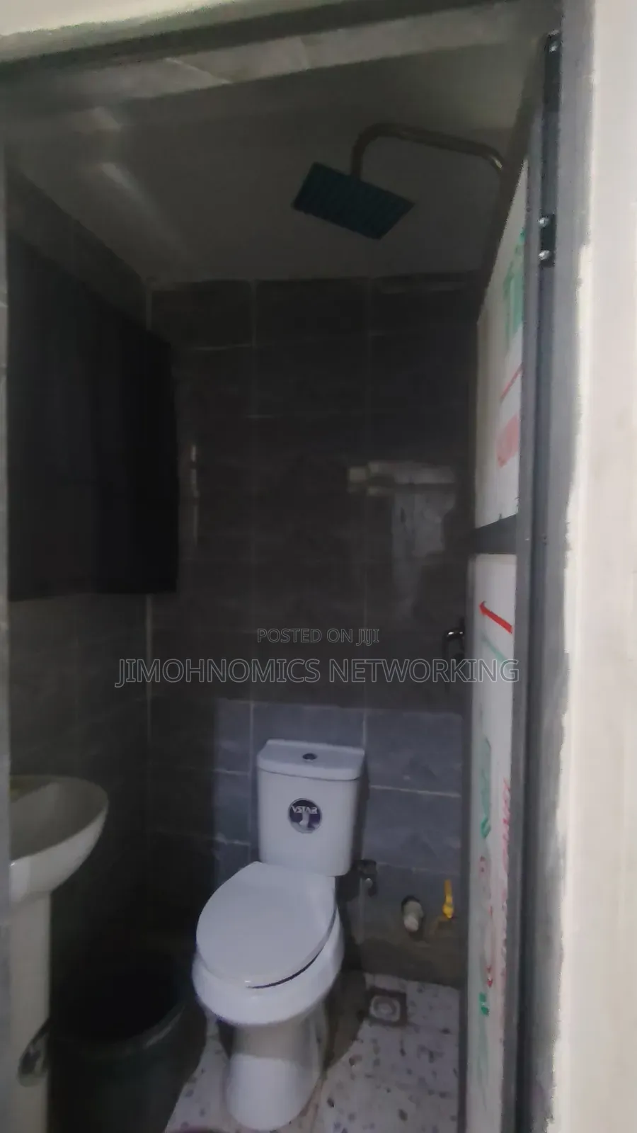 1bdrm Block of Flats in Garki for rent