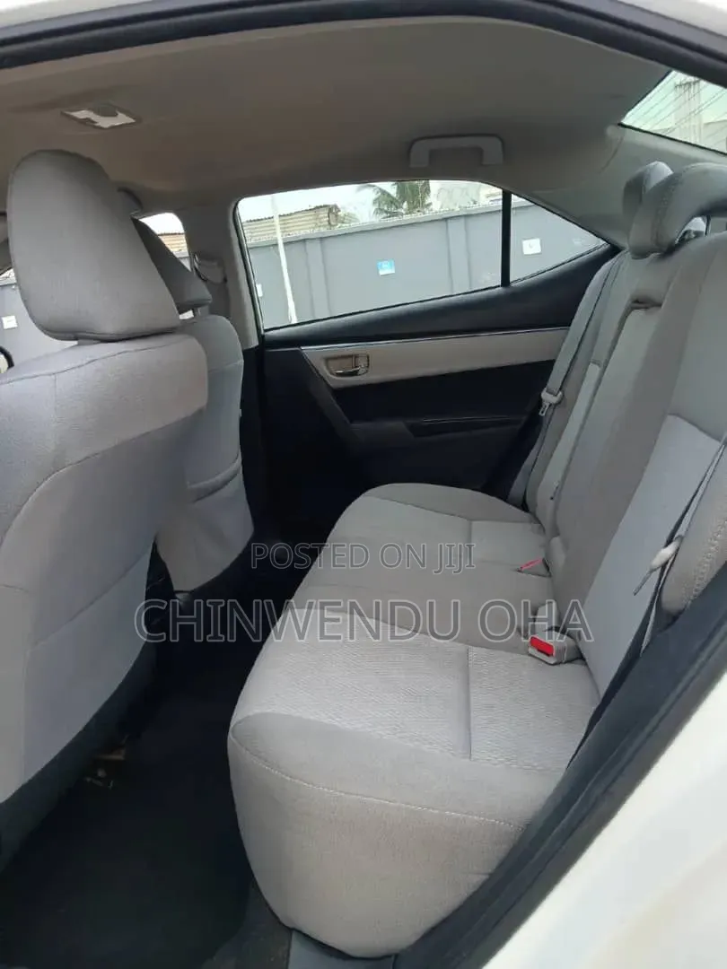 Toyota Corolla 2016 White