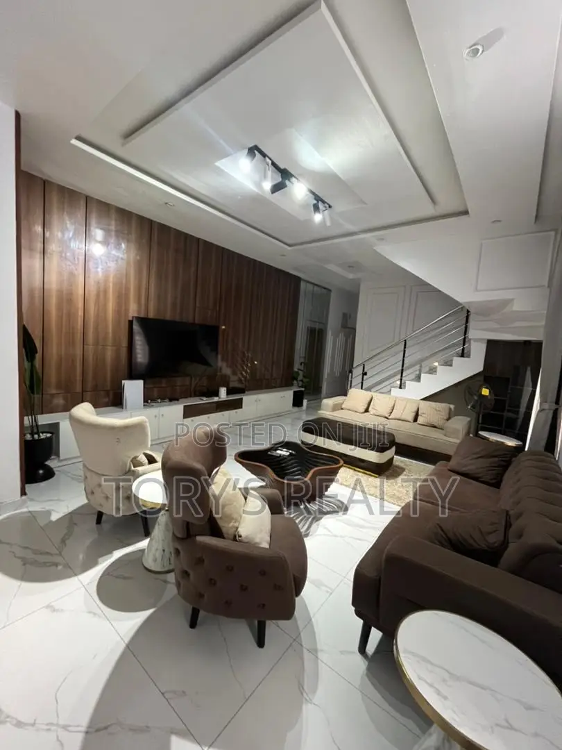 Furnished 4bdrm Duplex in Ikota for rent