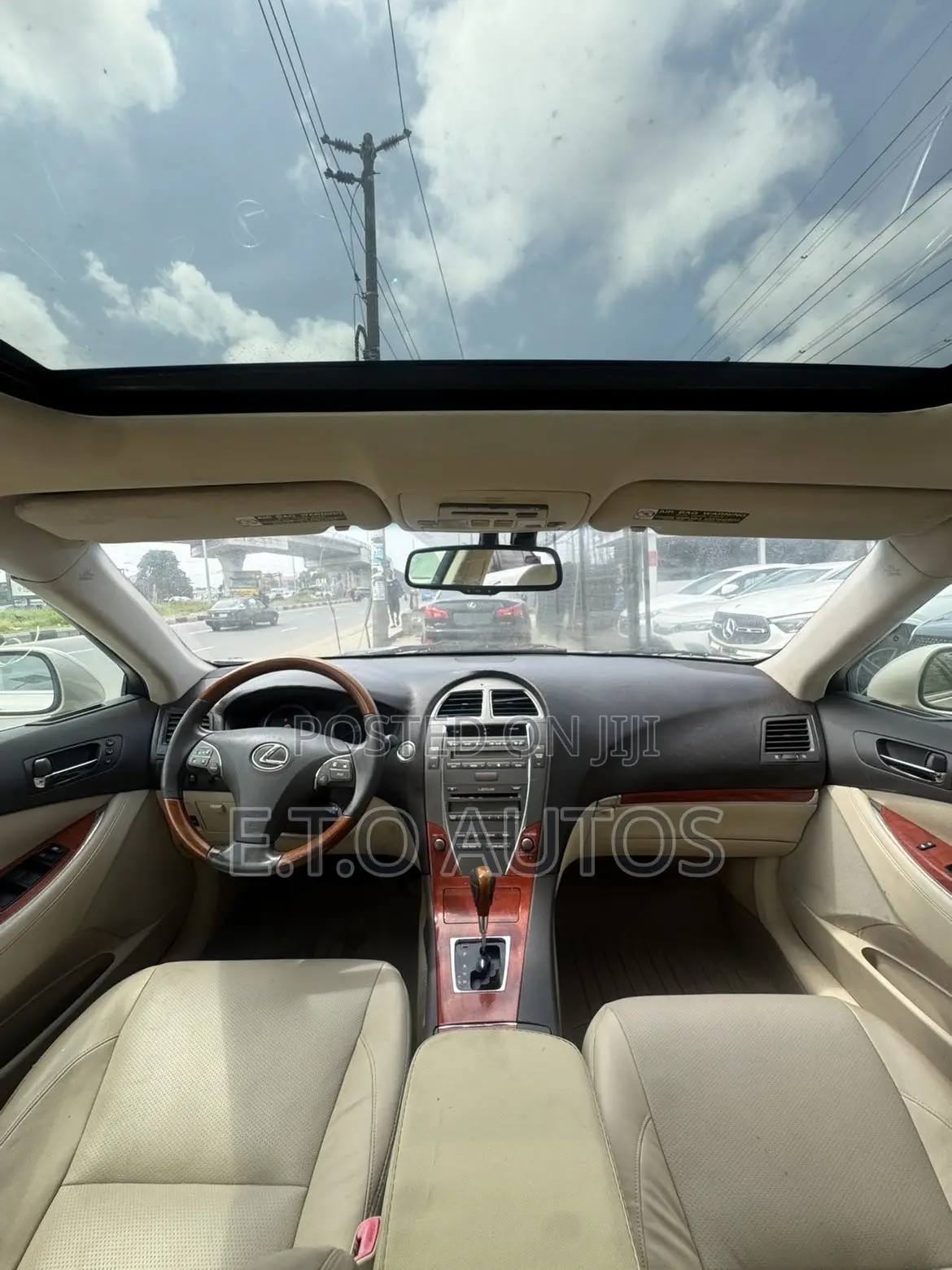 Lexus ES 350 2011 Gold