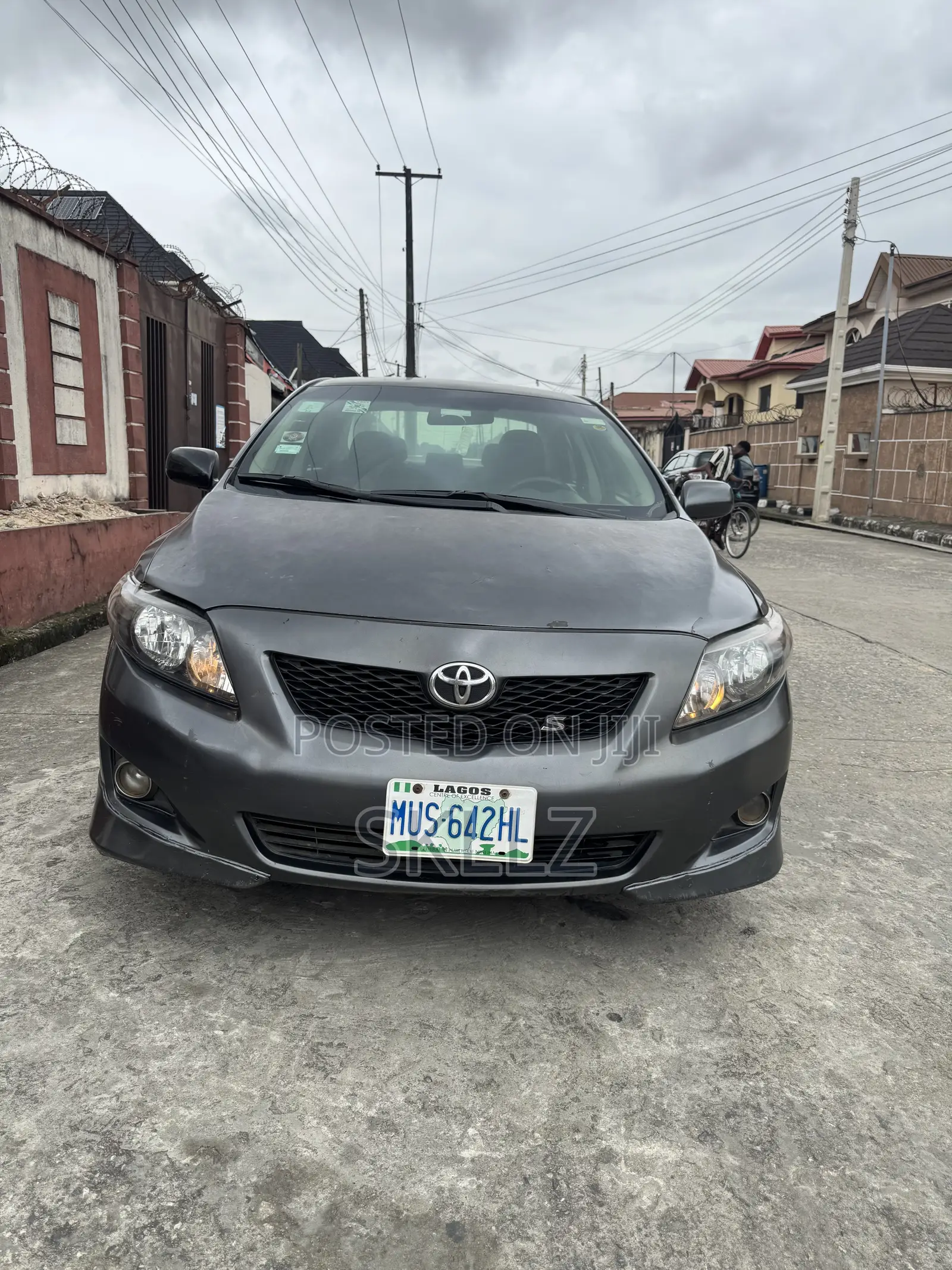 Toyota Corolla 2009 Gray
