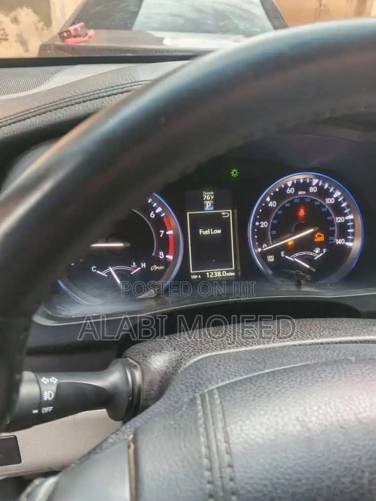 Toyota Highlander XLE 4x2 V6 (3.5L 6cyl 8A) 2017 Silver