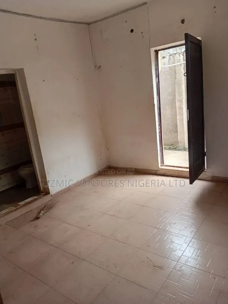 1bdrm Bedsitter in Liberty Estate, Igando / Ikotun/Igando for rent