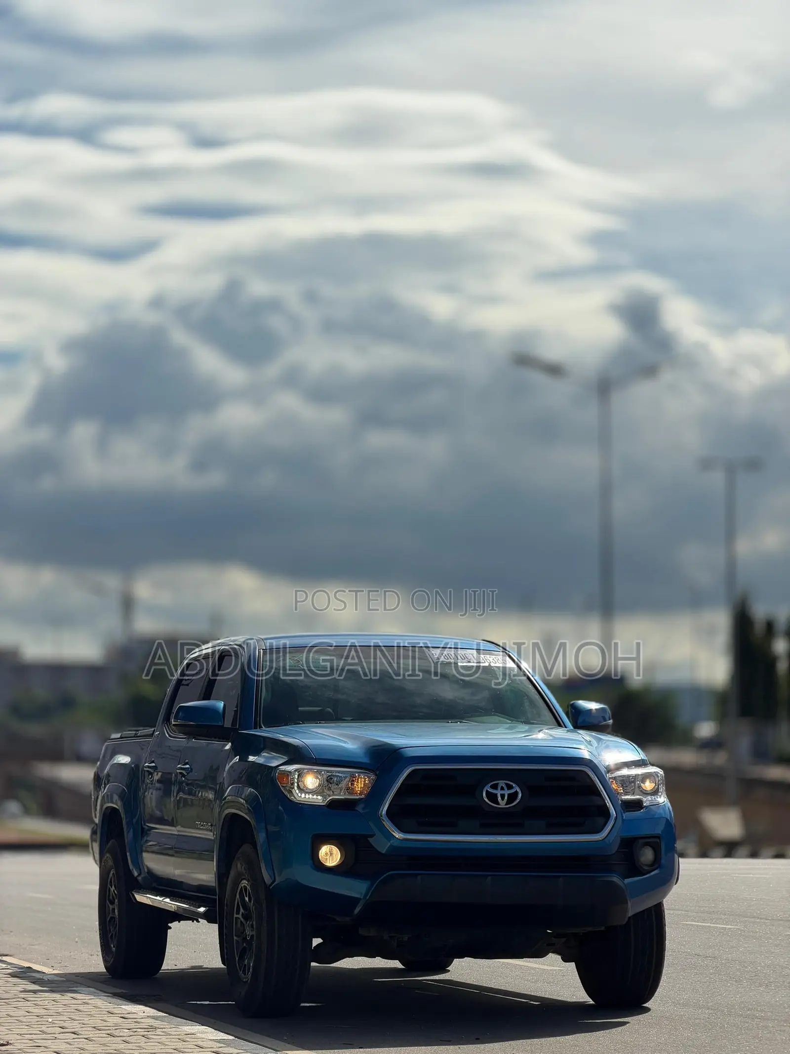 Toyota Tacoma 2017 Blue