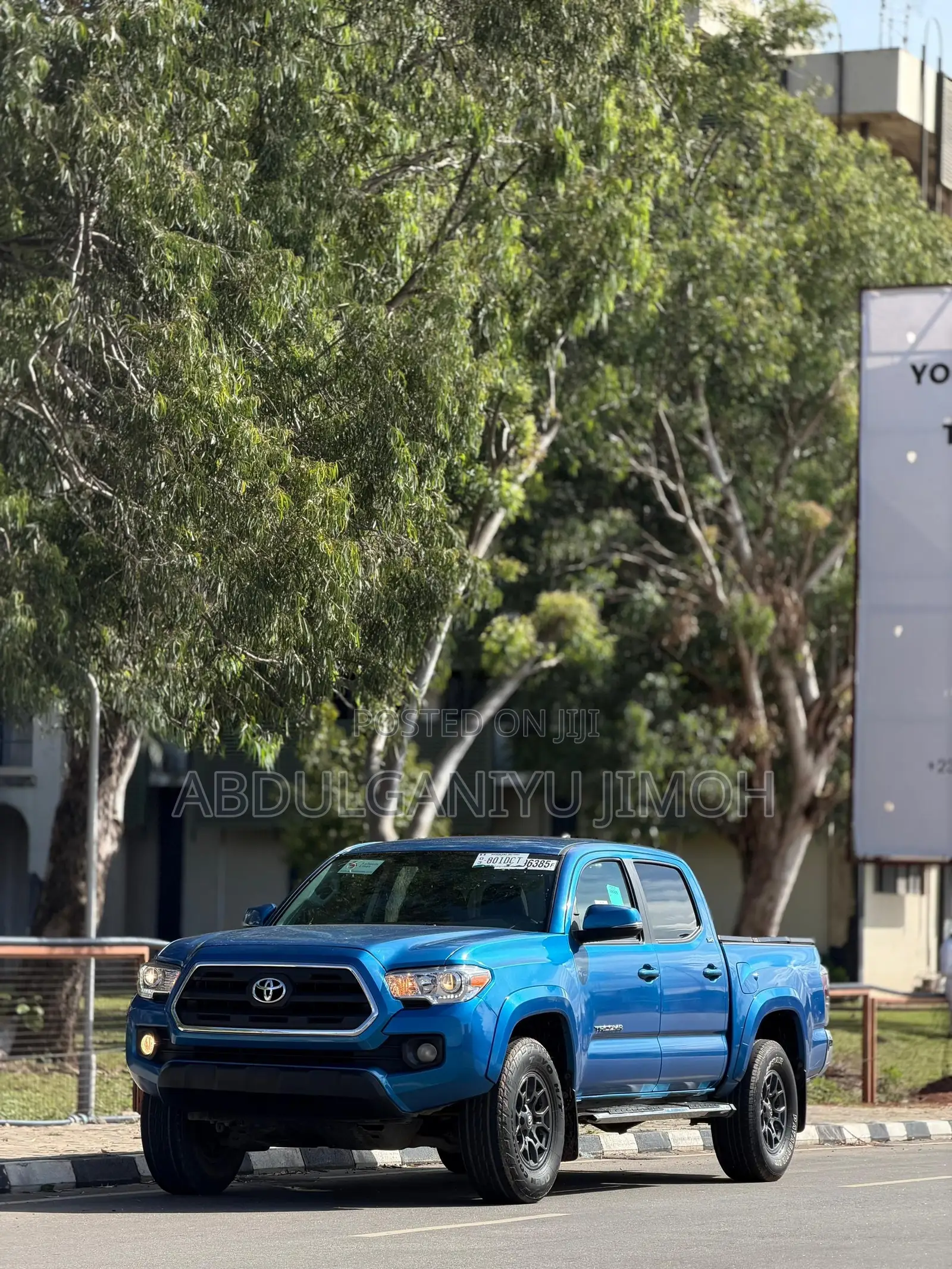 Toyota Tacoma 2017 Blue