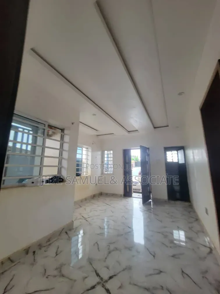 Furnished 2bdrm Block of Flats in Ayobo for rent