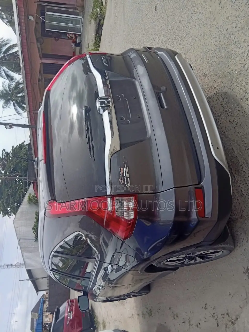 Honda CR-V Touring 4dr SUV (2.4L 4cyl CVT) 2016 Gray