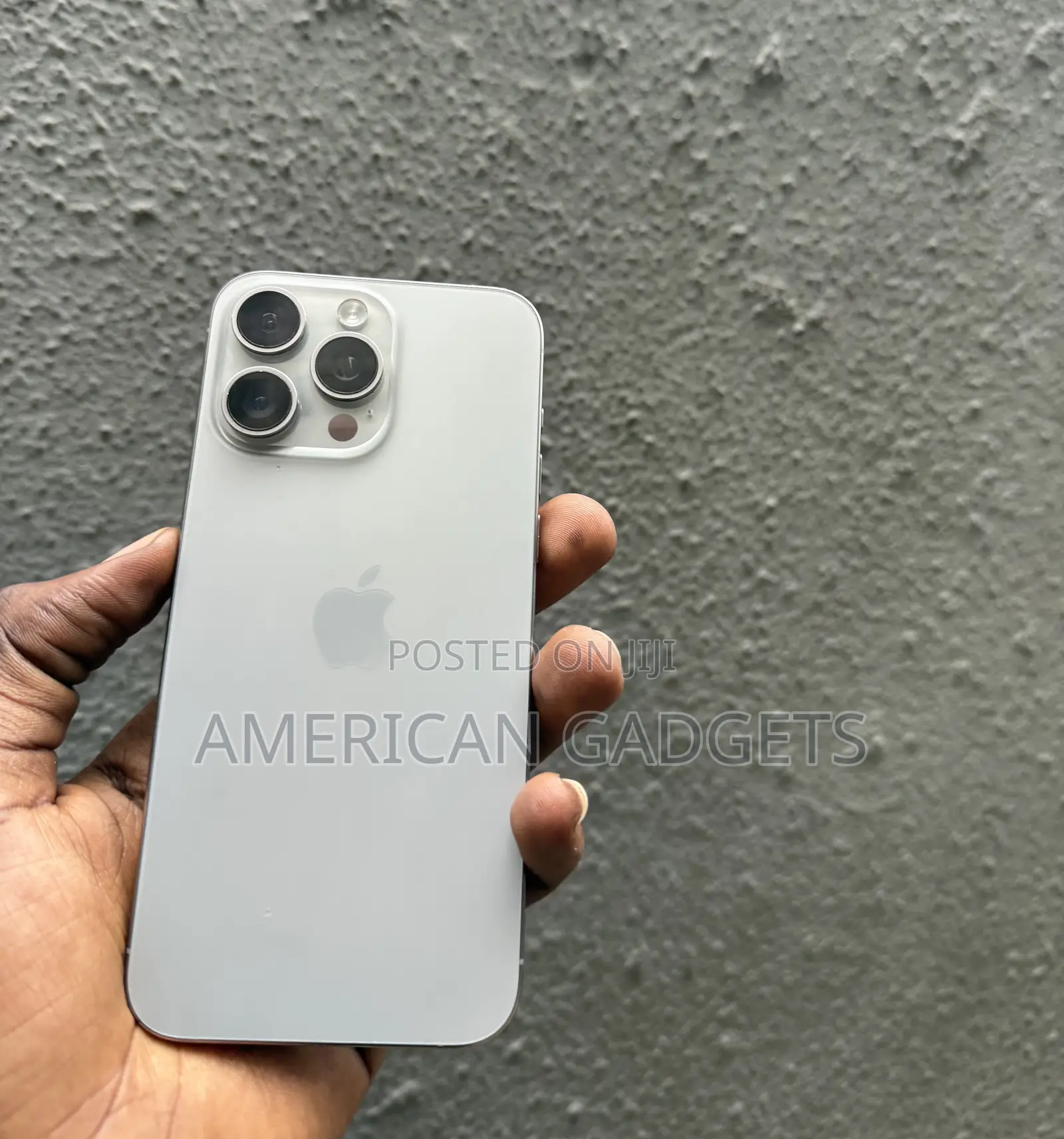 Apple iPhone 15 Pro Max 256 GB Gray