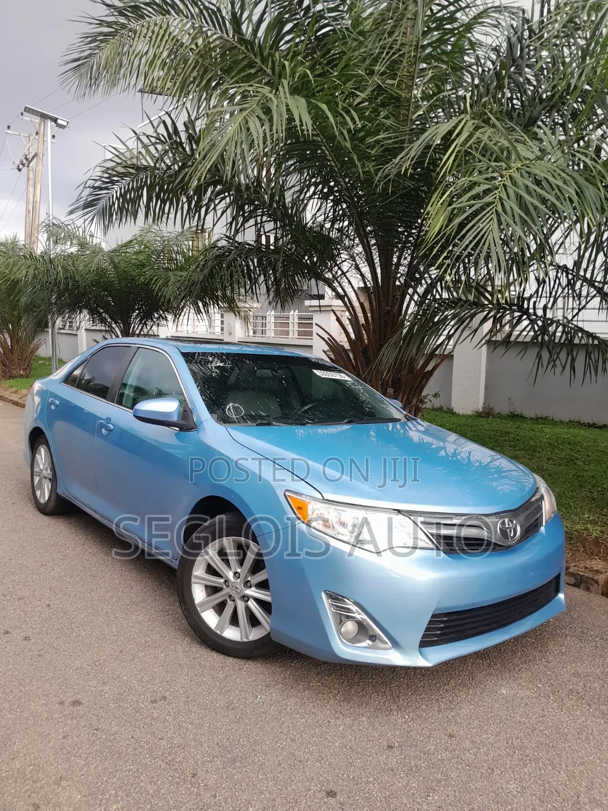 Toyota Camry 2013 Blue