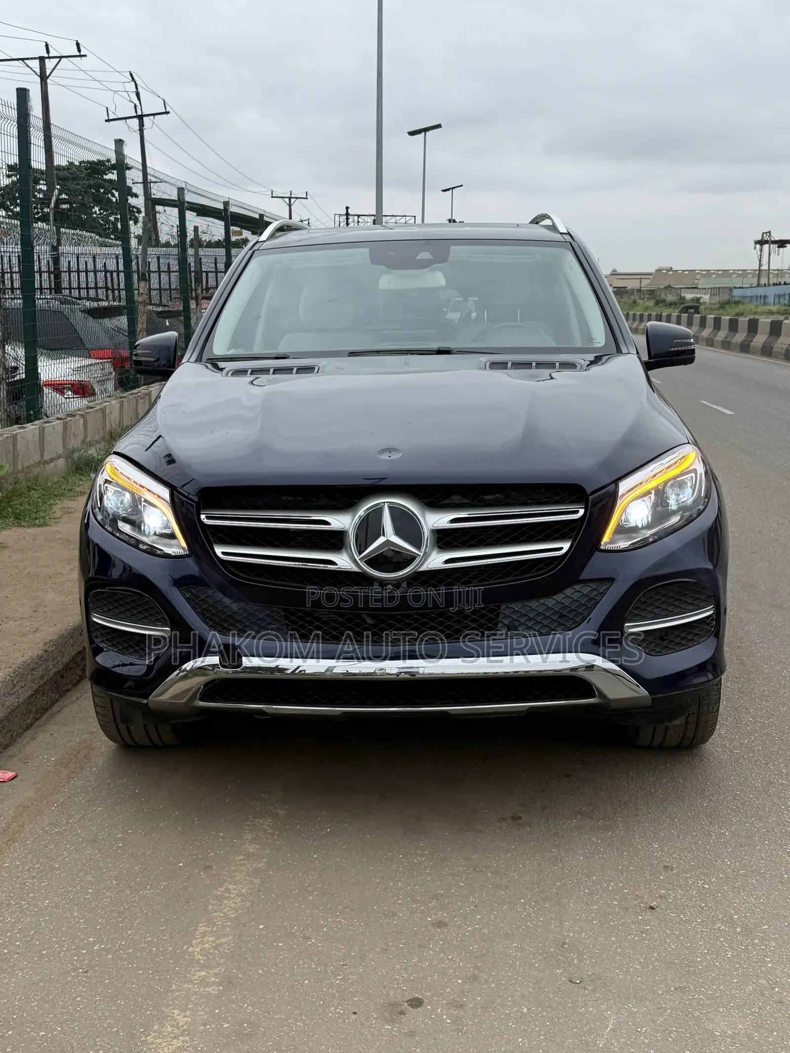 Mercedes-Benz GLE-Class GLE 350 2018 Blue