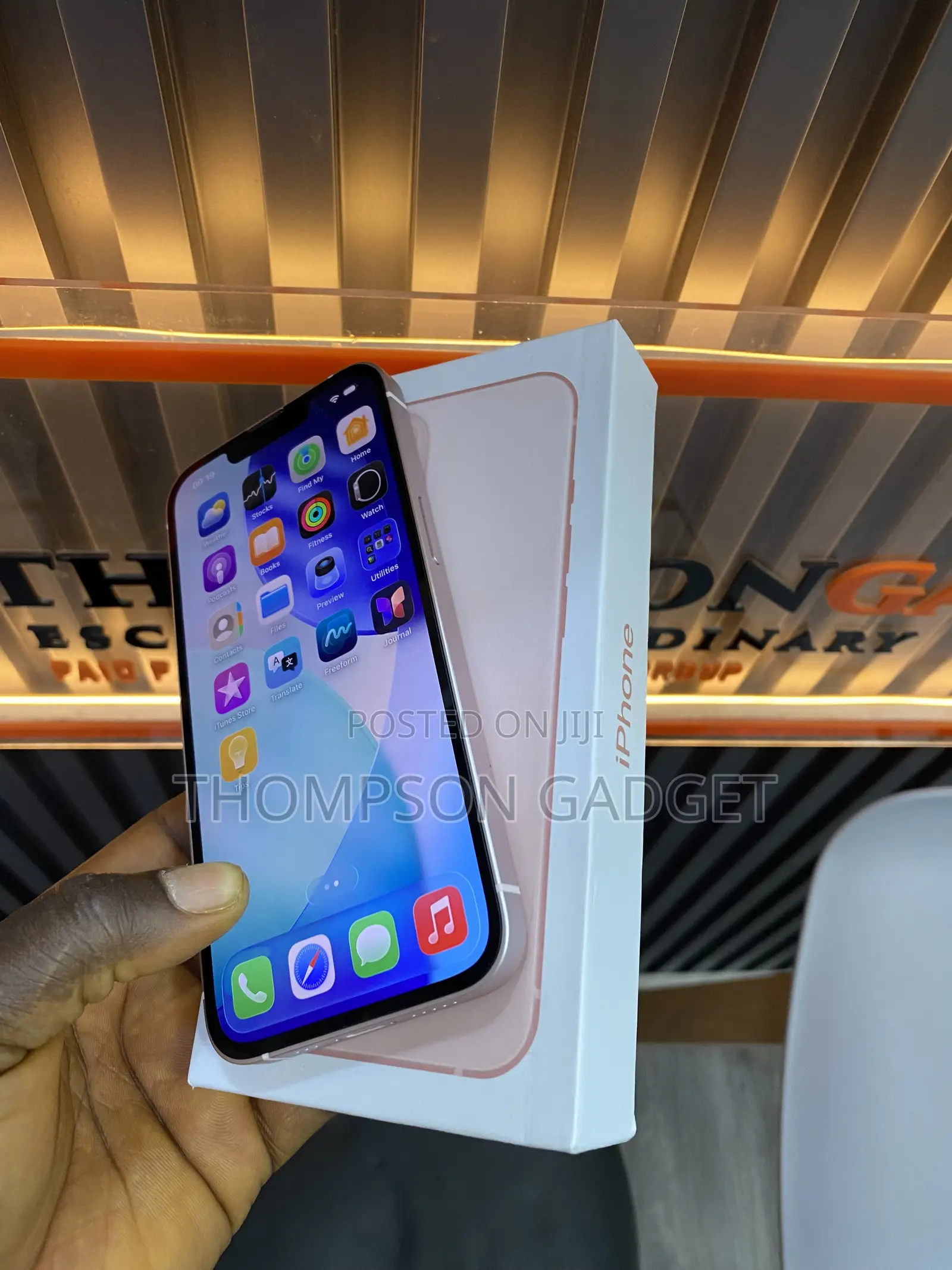 Apple iPhone 13 128 GB Pink