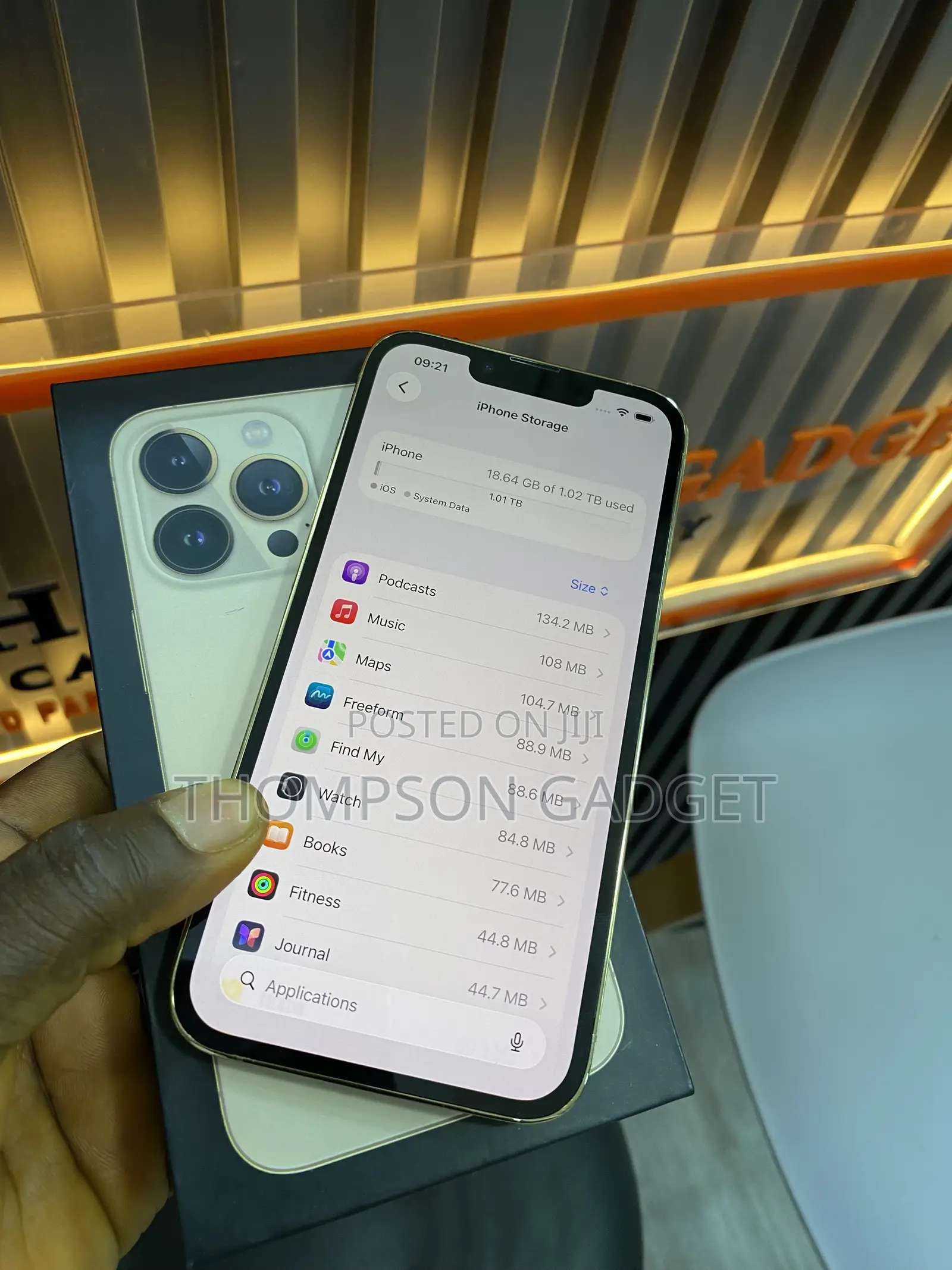 Apple iPhone 13 Pro 1 TB Gold