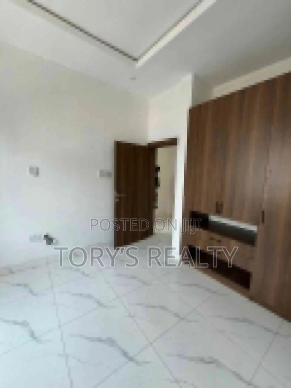 2bdrm Maisonette in Ikate for rent