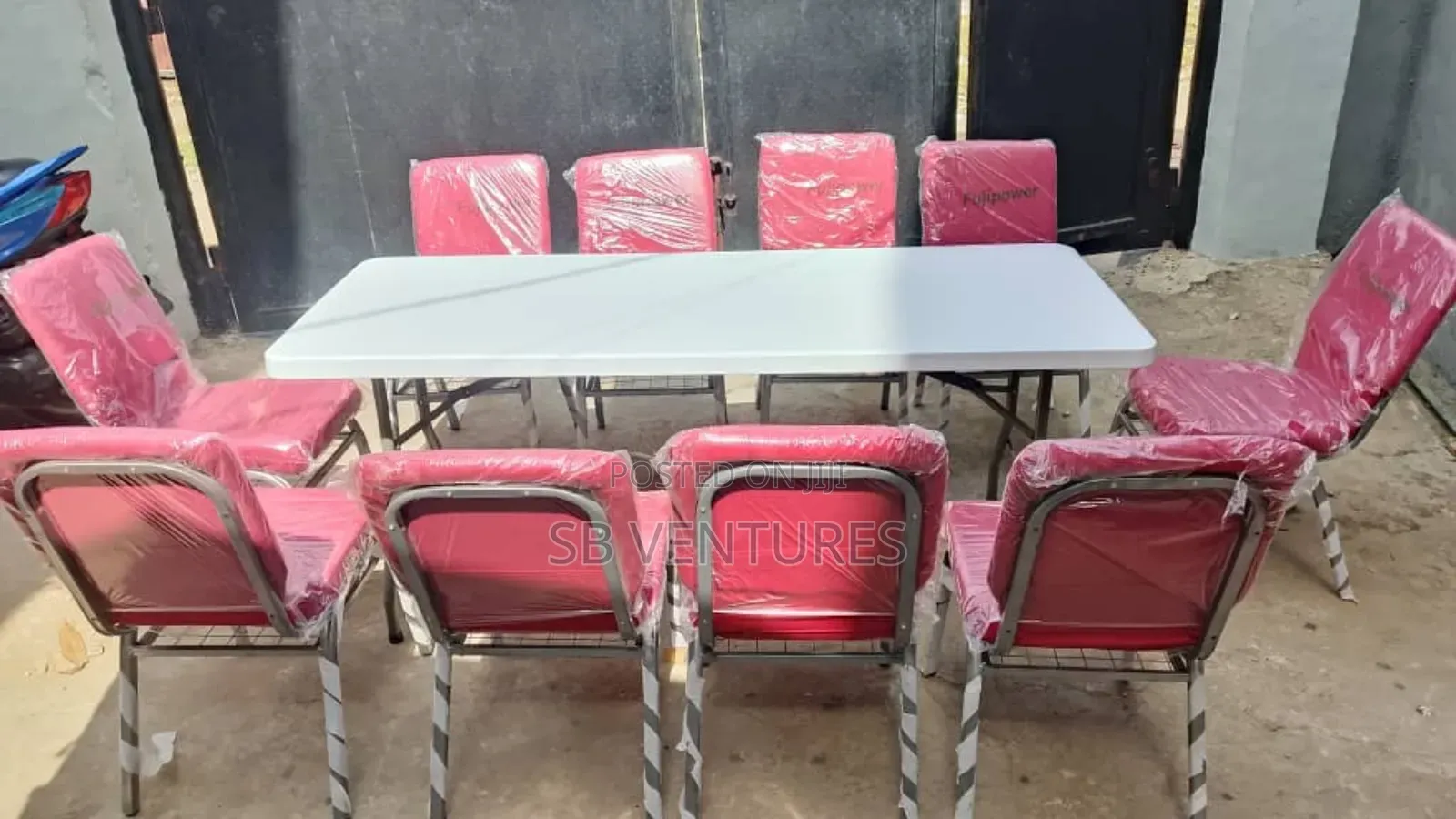 Church Chair / Banquet Chair