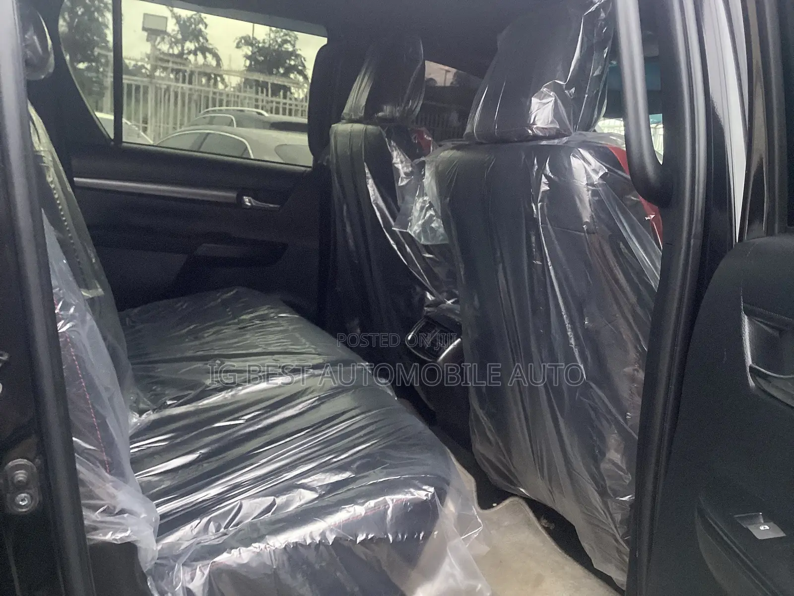 Toyota Hilux 2023 Black