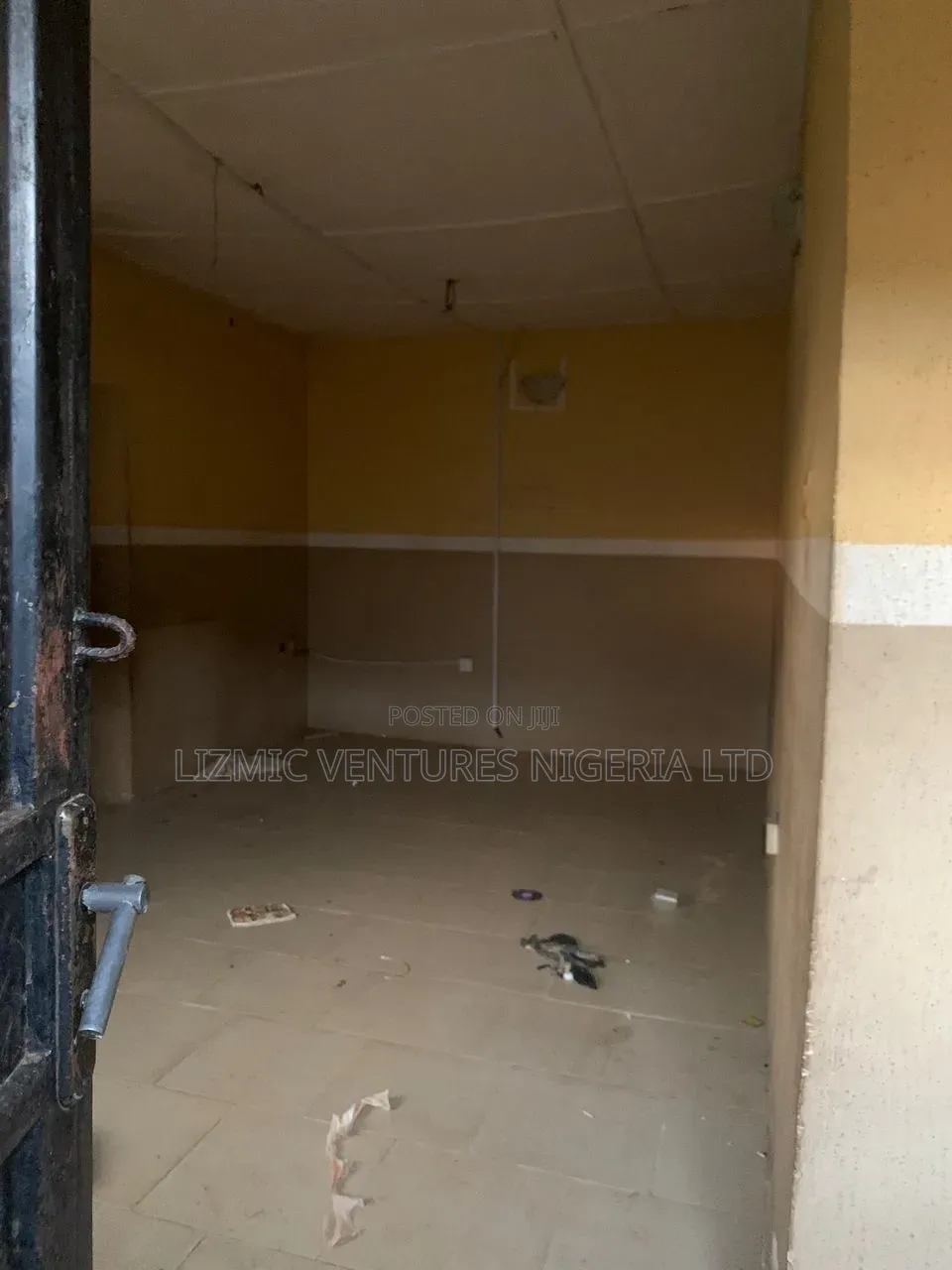 Furnished 3bdrm Block of Flats in Ijegun for sale