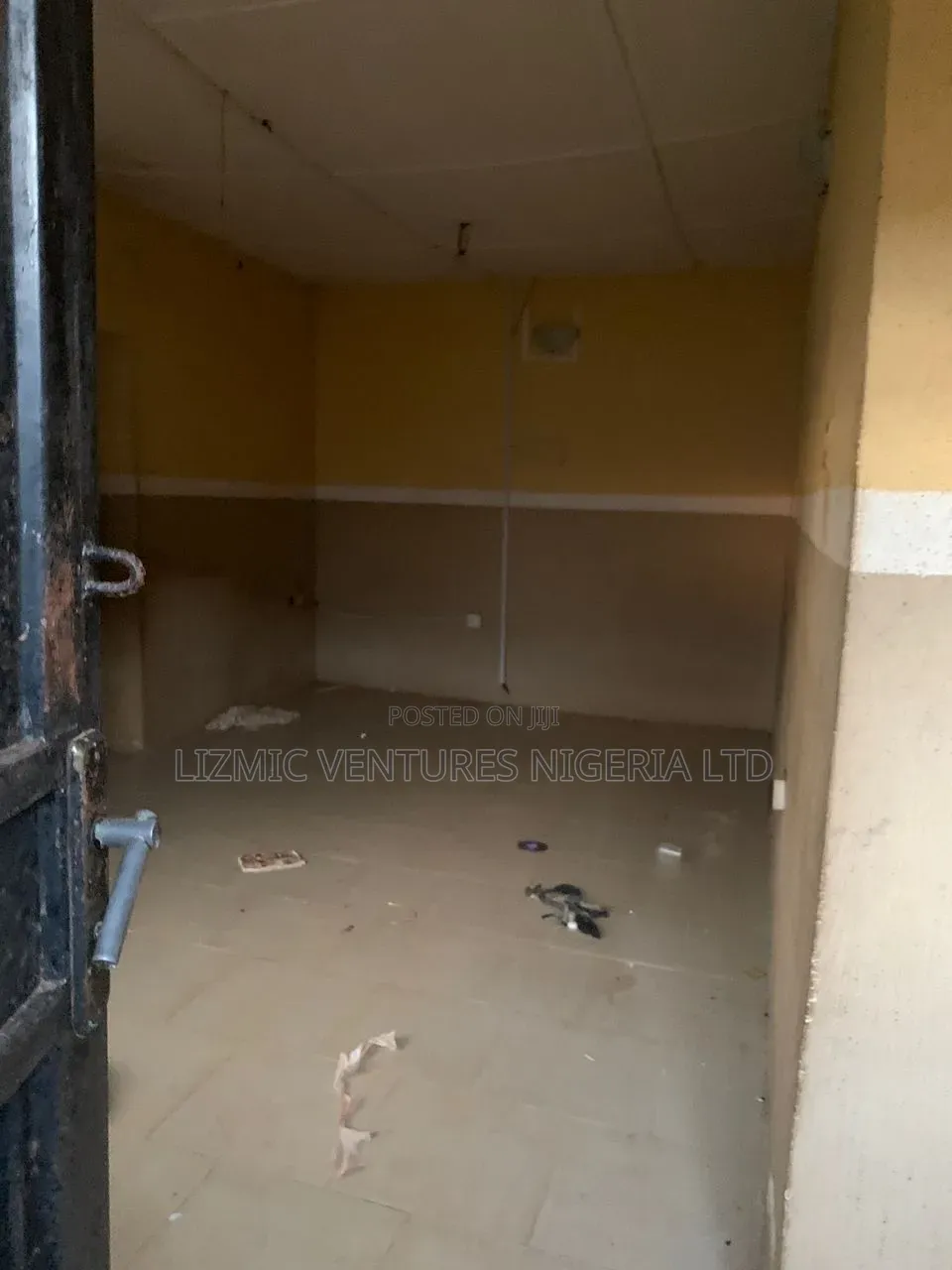 Furnished 3bdrm Block of Flats in Ijegun for sale