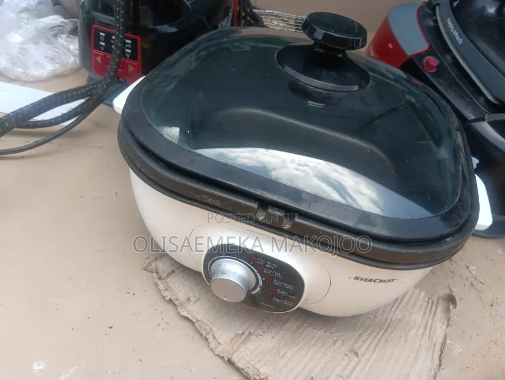 Slow Cooker/ Electric Pot Cooker