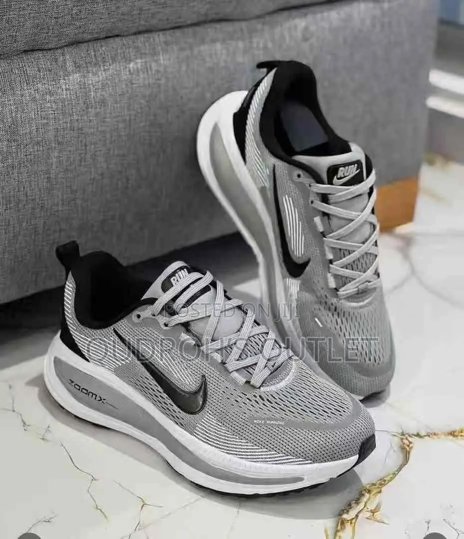 Nike Women Canvas