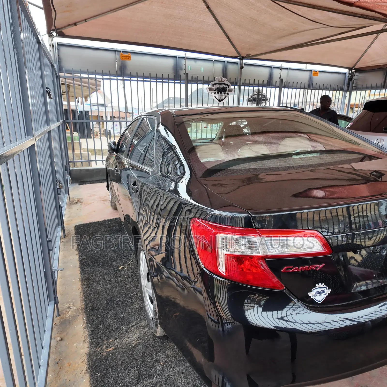 Toyota Camry LE 4dr Sedan (2.5L 4cyl 6A) 2012 Black