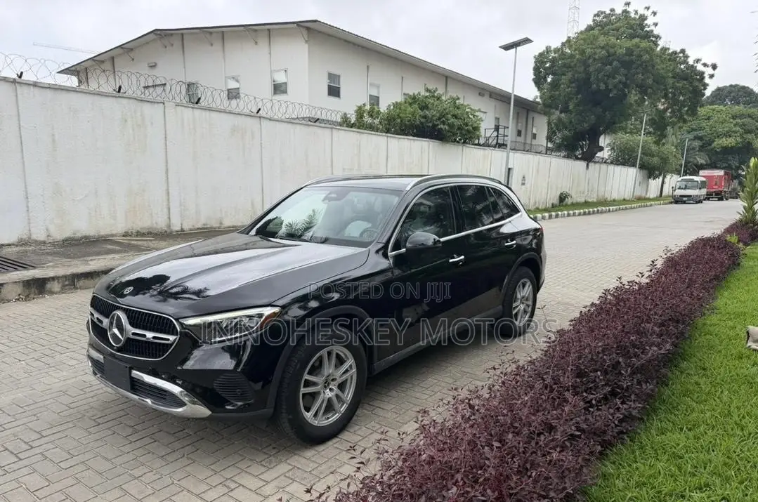 Mercedes-Benz GLC-Class GLC 300 4MATIC AWD 2023 Black