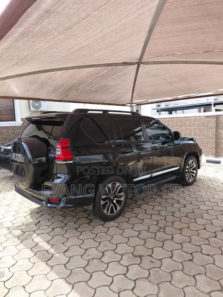 Toyota Land Cruiser Prado 4.0 Petrol TX-L 2020 Black