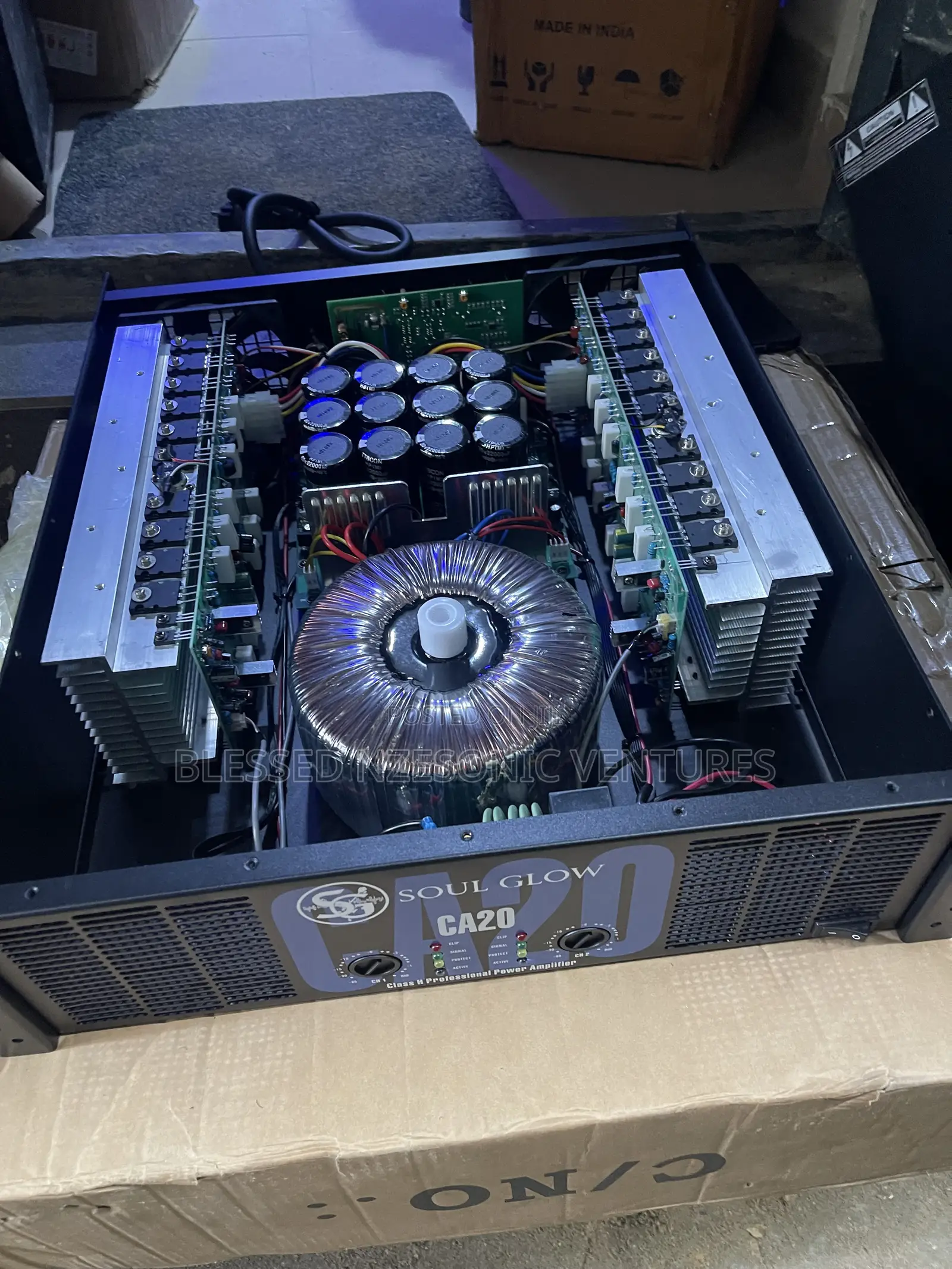 Professional Power Amplifier