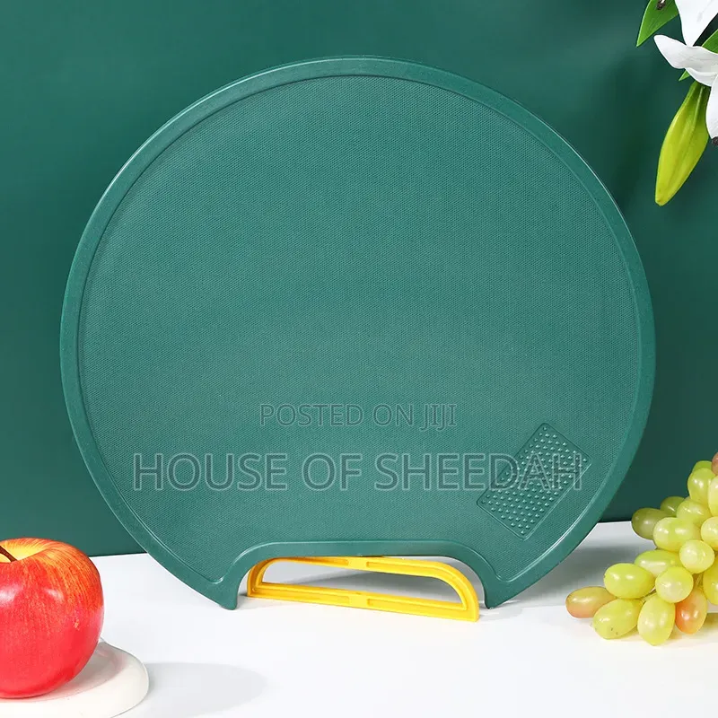 Thick Round, Non-Slip Green Plastic Kitchen Cutting Board