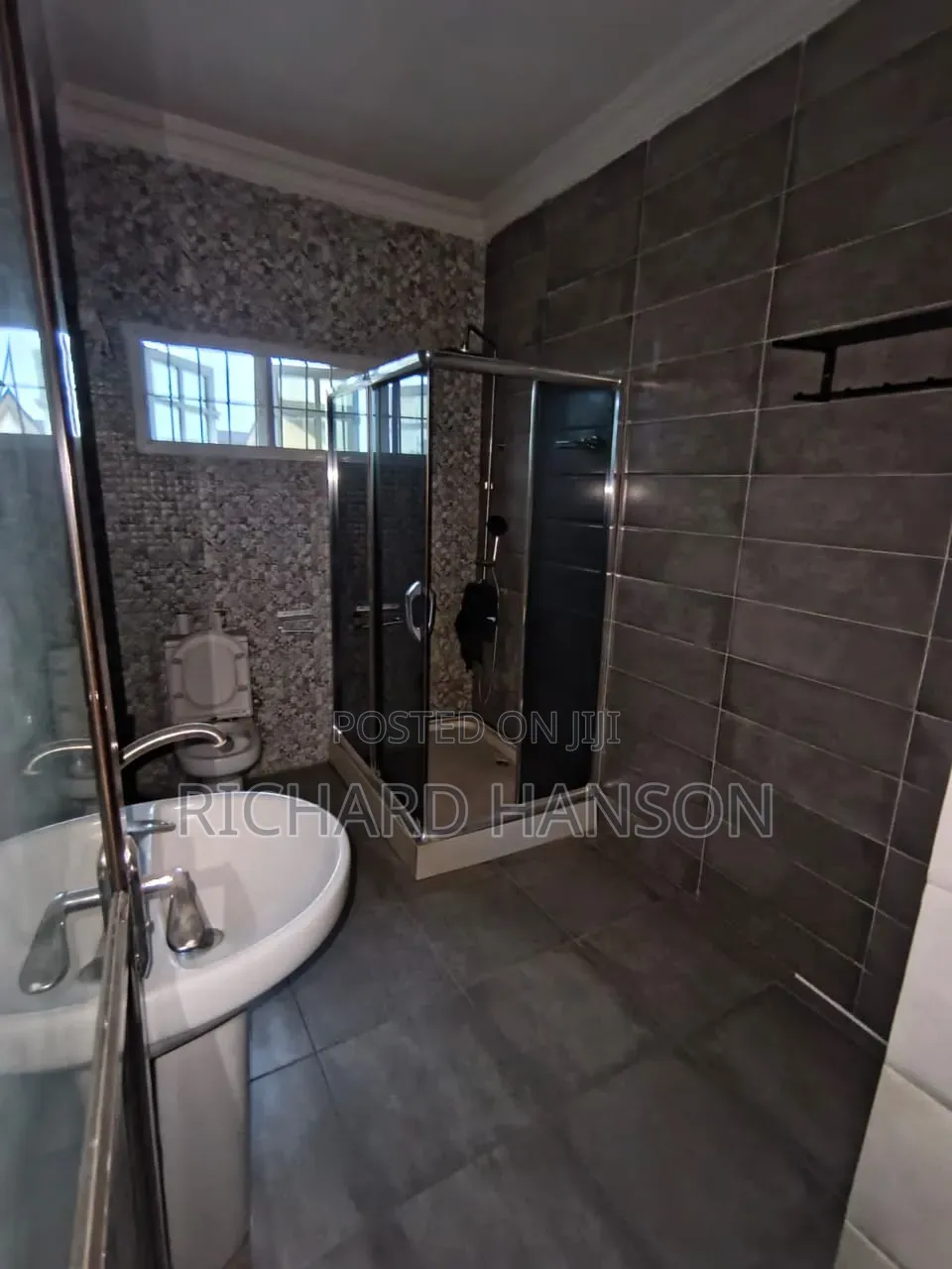 3bdrm Duplex in Lekki Gard 4 for rent