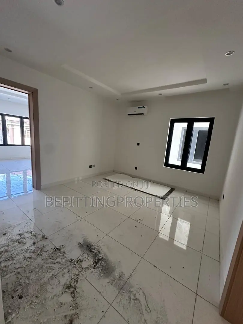 5bdrm Duplex in Parkview Estate for rent