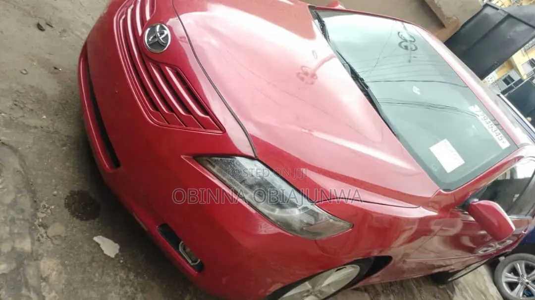 Toyota Camry 2009 Red