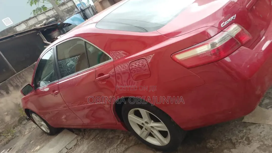 Toyota Camry 2009 Red