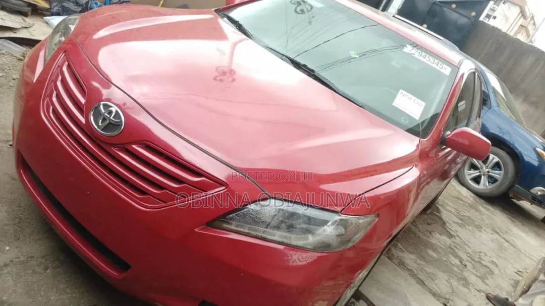 Toyota Camry 2009 Red