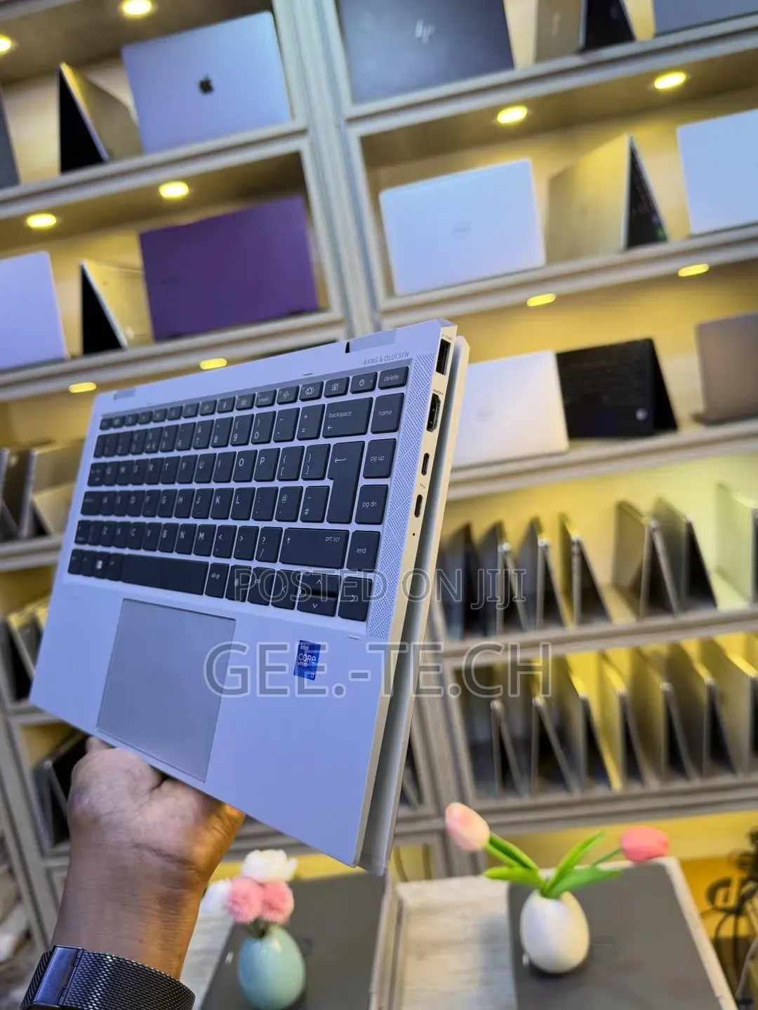 Laptop HP EliteBook 1040 G8 32GB Intel Core i7 SSD 512GB